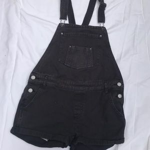 Billabong women’s overalls shorts